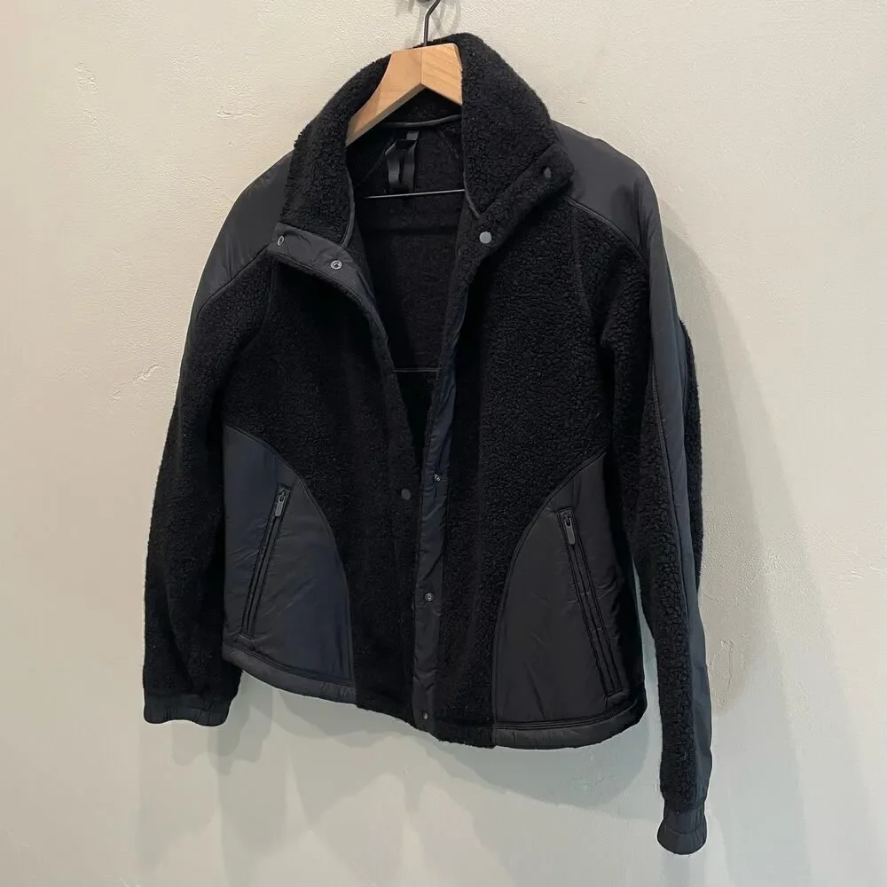 Lululemon Go Cozy Jacket - Size: 4